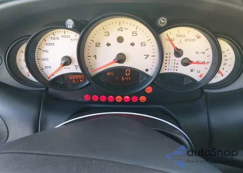 1999 Porsche 911 Carrera/Carrera 4 z USA, uszkodzony, nr VIN WP0CA2996XS656337